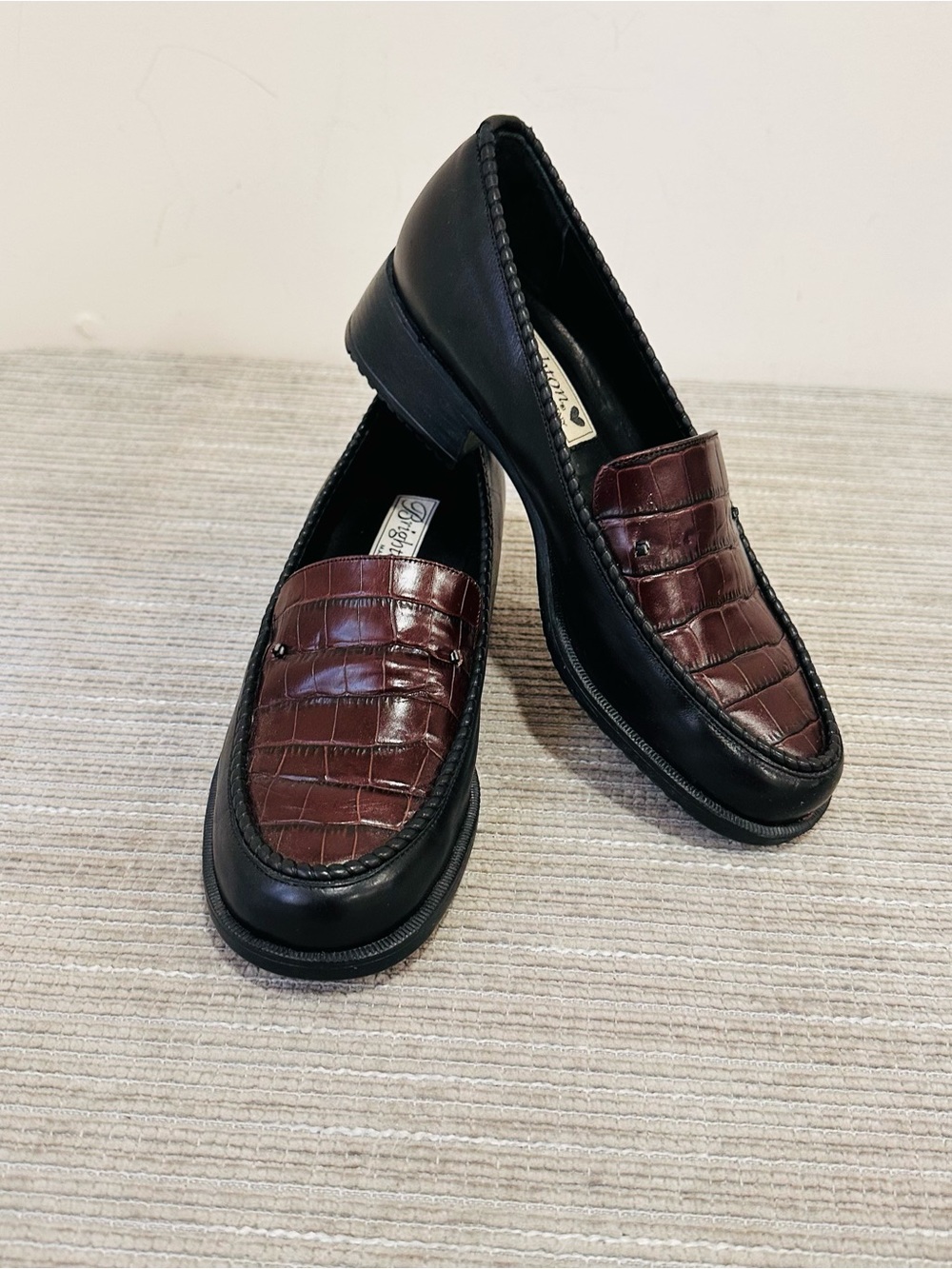 Brighton Sarah Two Tone Loafers Women’s 6M Brown Alligator Black Leather Italy